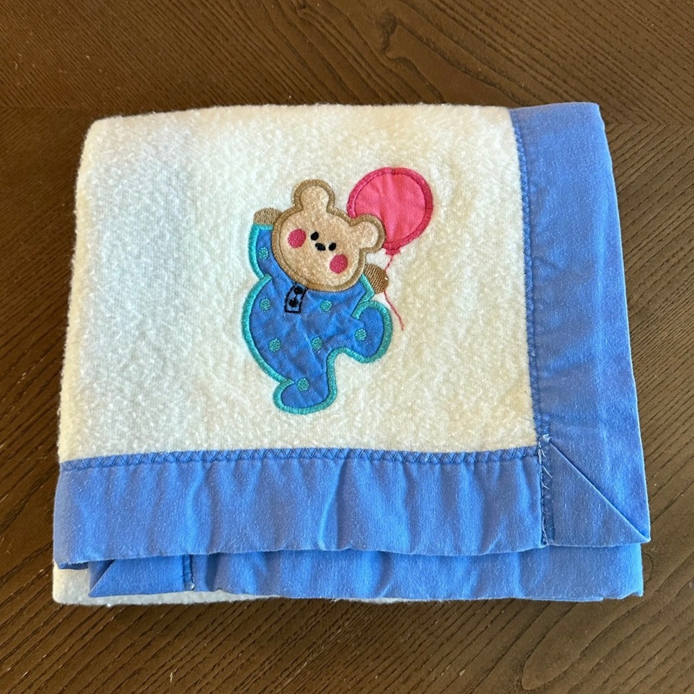 Vintage Cuddle Time Baby Blanket Blue Teddy Bear Balloon Satin Trim USA 414202